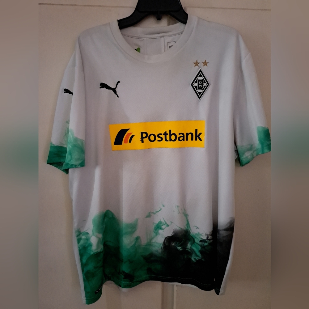 "MONCHENGLADBACH","BUNDESLIGA" Jersey...$ Negotiable...